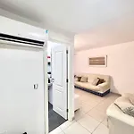 As De Casas - Gloria 12 - Los Cristianos Arona (Tenerife)